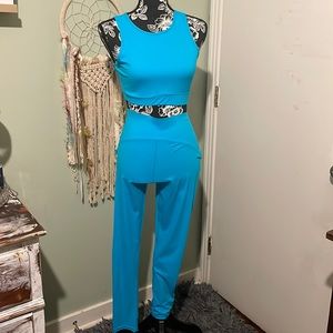 PRICE DROP!! Blue Steve Madden two piece activewear. Like new.